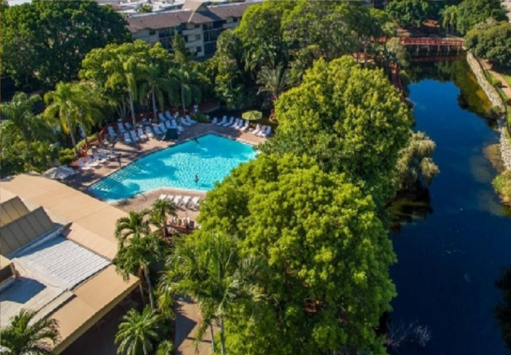 Park Shore Resort By Mike Z Rentals (Adults Only) North North Naples Exterior foto