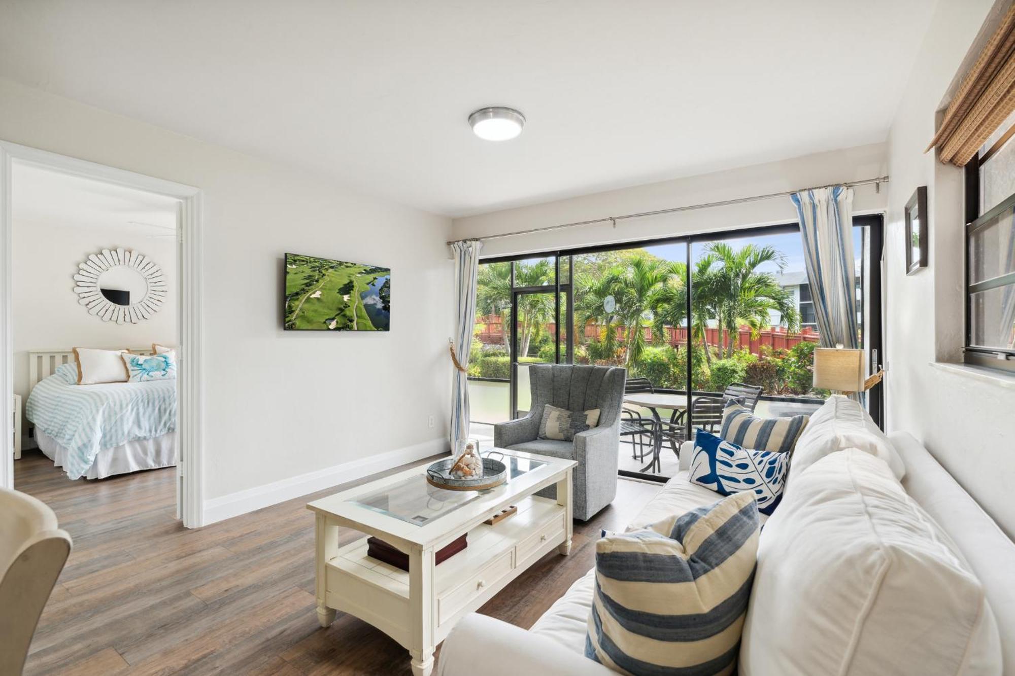 Park Shore Resort By Mike Z Rentals (Adults Only) North North Naples Exterior foto